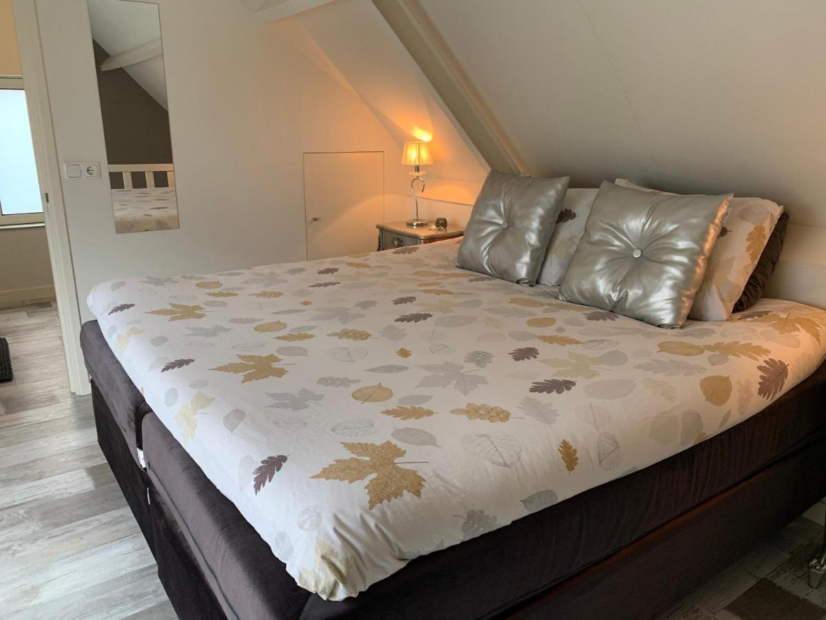 Heythuysen Bed & Breakfast Heitse מראה חיצוני תמונה
